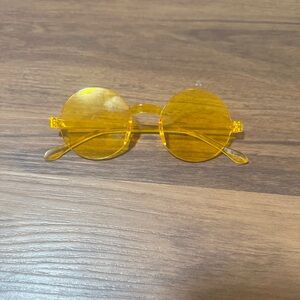 Yellow Round Sunglasses